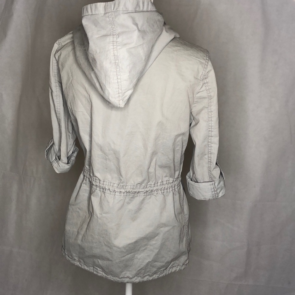 Life In Progress lightweight jacket - Picture 2 of 4